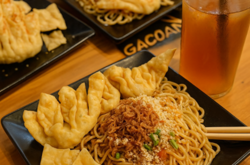Menu Mie Gacoan Stasiun Kota Malang